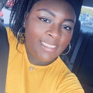 Meet your Posher, Bianca